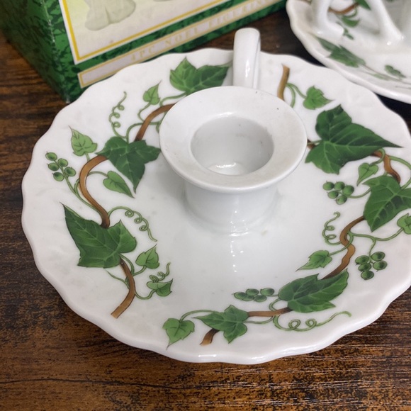 Christmas Noel Decor: Angel and holder’s candel - Picture 3 of 4